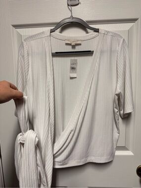 LOFT White Ribbed Tie-Front Crop Top